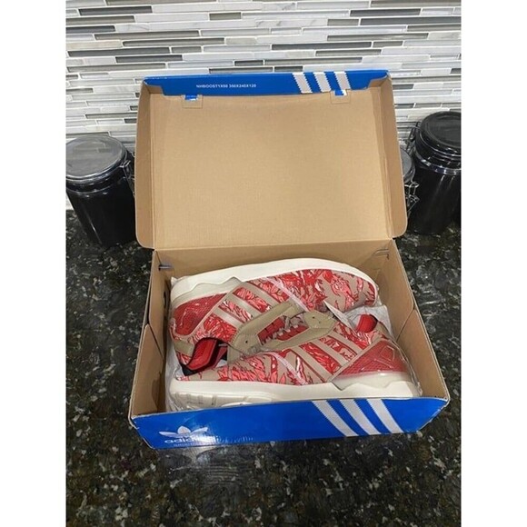 Adidas ZX 8000 Boost (Size: 13, Color: Floral/Pink/Red/Grey) - Picture 3 of 10